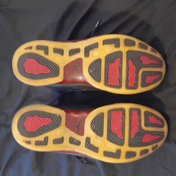 Jordan Retro 16.5 Team "Black Varsity Red" - Picture 3 of 5